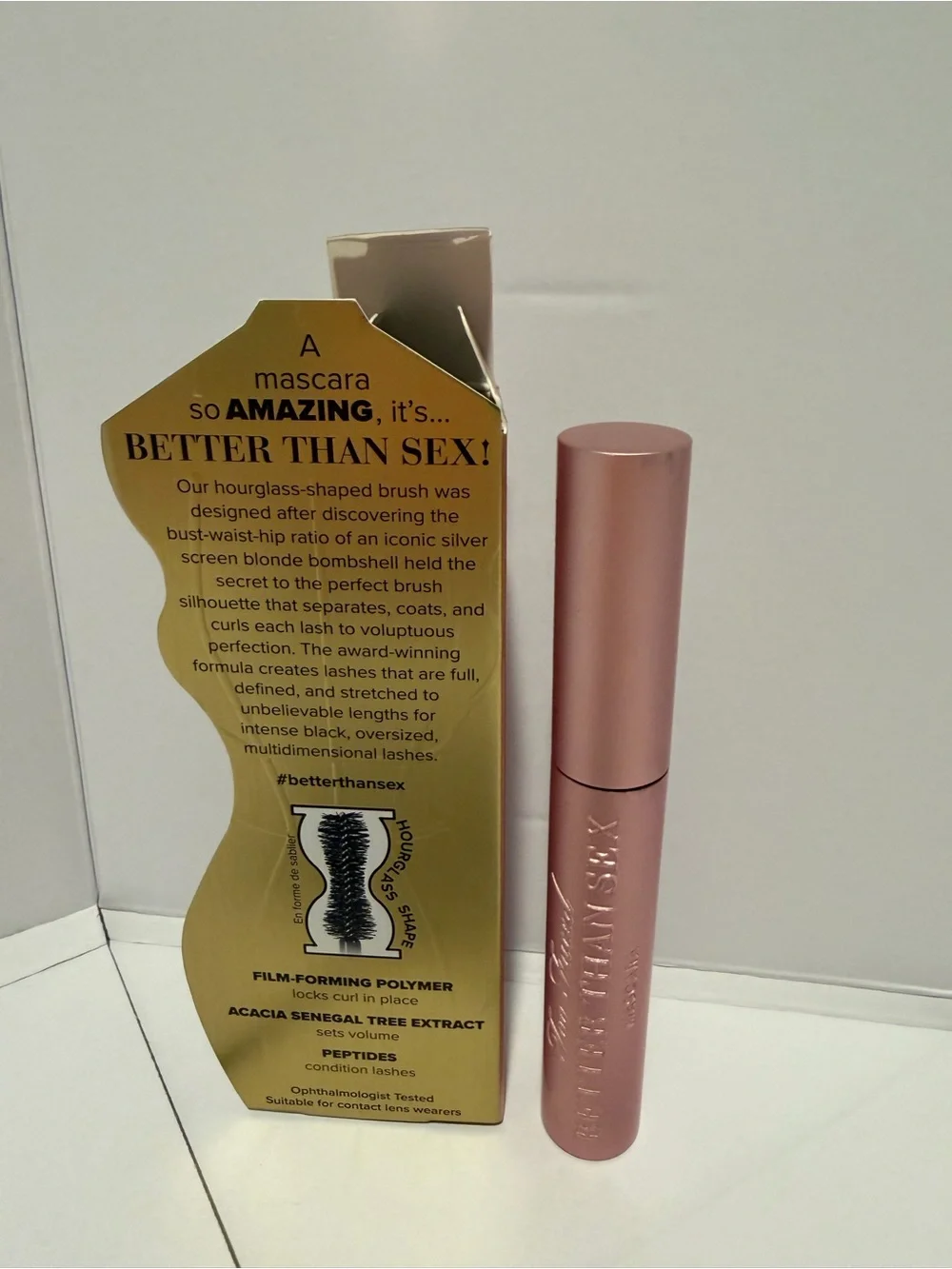 Bobbi Brown build dramatic